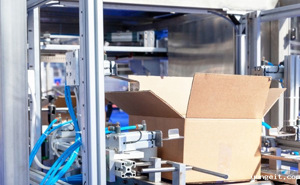 降低包装成本：装盒机的经济效益分析
